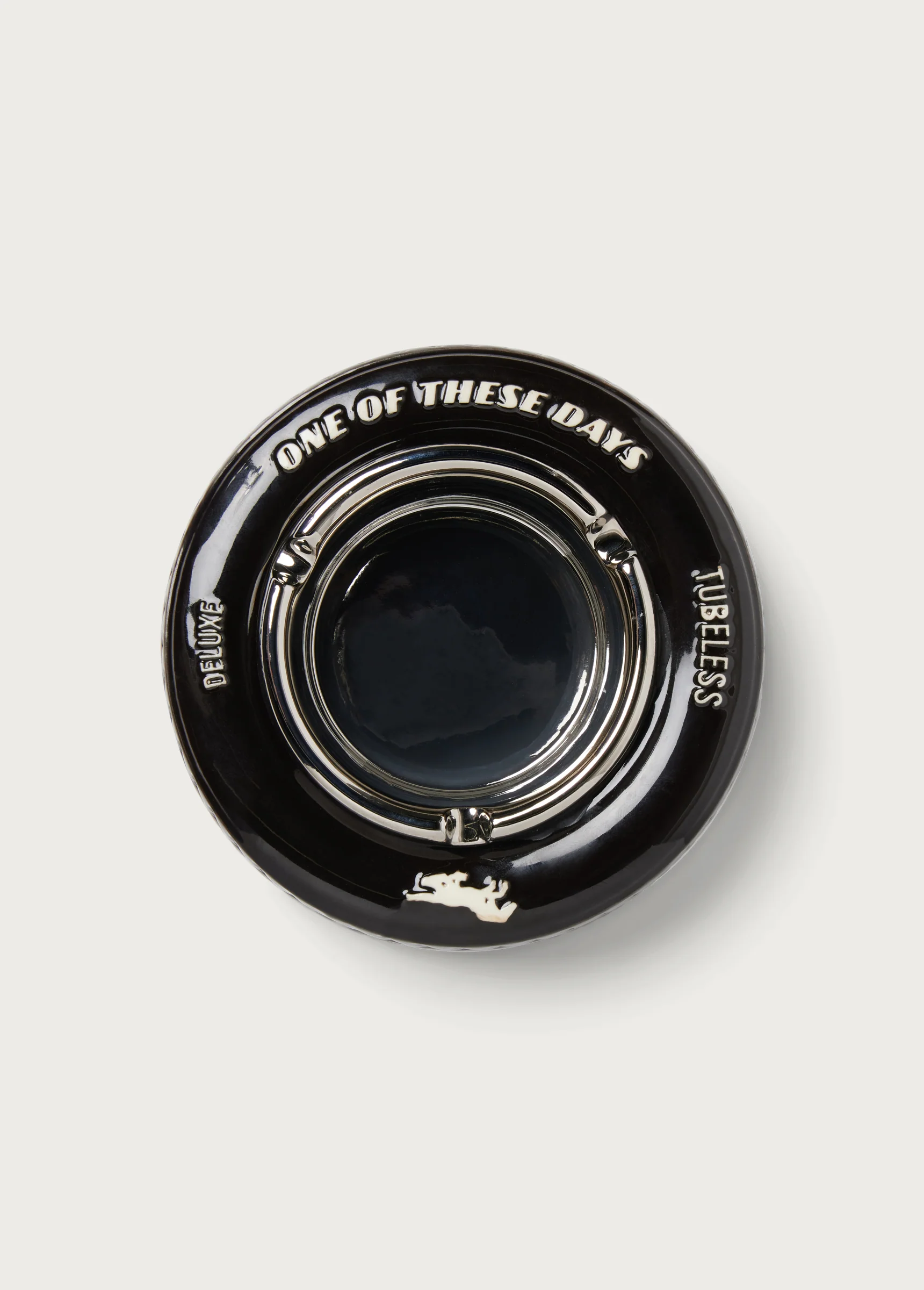 Interstate Ashtray - Image 4